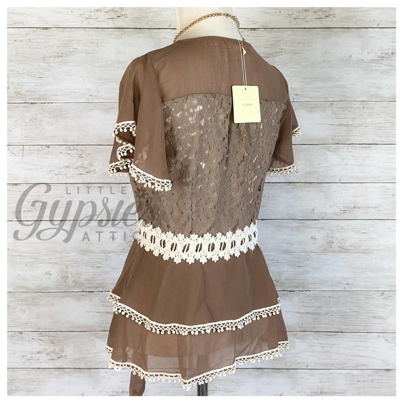 A'reve Woodland Cottage Chiffon Cardi Top - Picture 8 of 10